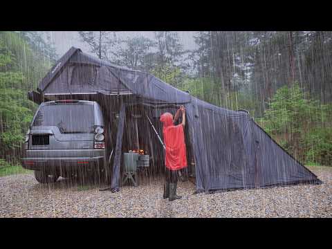 ☔️Solo Camping in Heavy Rain with a rooftop tent. It's fun to get wet.