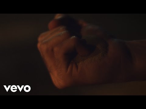 London Grammar - Talking (Official Visualiser)