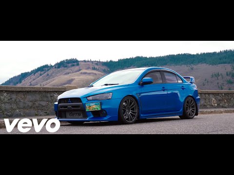 RubiNk & 3EL3 – Bossy