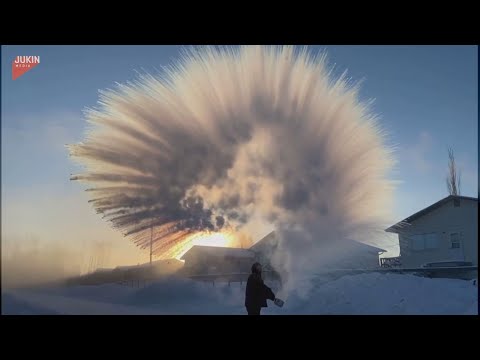 Lo spettacolo dell'acqua bollente che si trasforma in cristalli di ghiaccio
