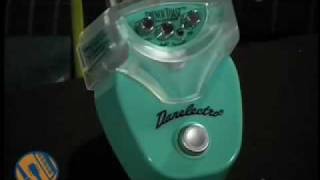 Video thumbnail for Danelectro DJ-13 French Toast Octave Distortion by gearwire
