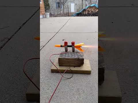 Slow Mo A 83 Model Rocket