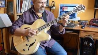 Video thumbnail for Guitarras de Jazz - Ibanez PM-35 (Pat Metheny Signature) by Calonfula Mercader