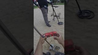 A SURPRESA do dia foi esse achado! veja #fishing #magnetfishing