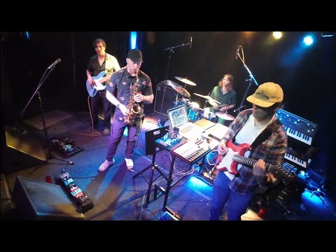 Play Video Youtube Video