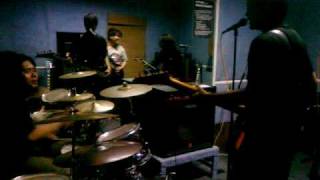 Download lagu Kehabisan Pulsa  studio vers  mp3