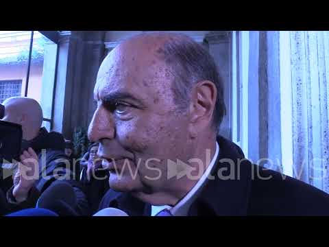 Costanzo, Vespa: "His loss is a shock. In his living room he has acclaimed all of Italy"