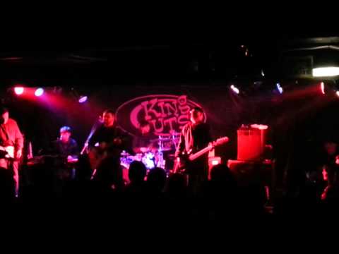 Steve Mason - A Lot of Love (Live at King Tuts 9/4/2013)