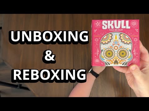 Skull - A Quick Look Unboxing & Reboxing - What's in the Box?