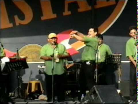 ARMONIA 10 - LA VECINA ( MAKUKO GALLARDO)