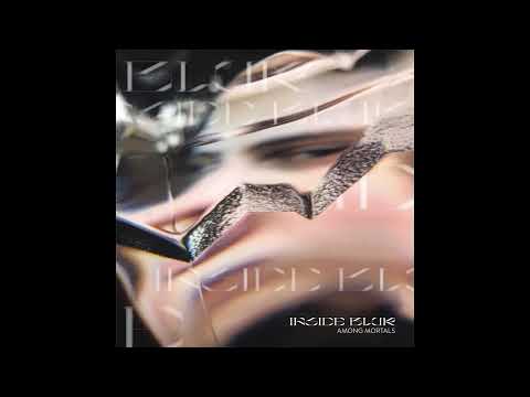 PREMIERE: Inside Blur - Behind The Curtain [VR005]