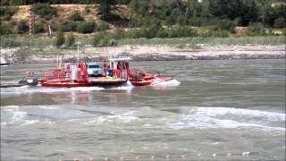 preview picture of video 'Lytton Cable Ferry across the Fraser River'