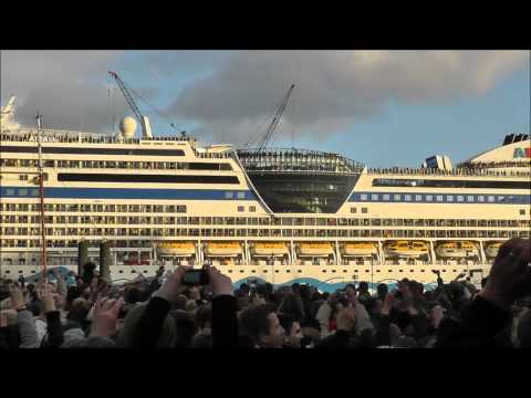 Jürgen Drews-Wieder alles im Griff-AIDAblu-Hafengeburtstag 2012.wmv