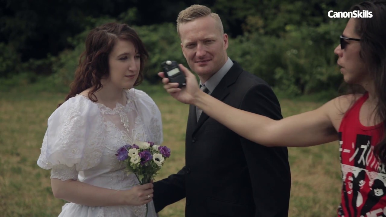 How to use a Light Meter - YouTube