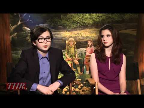 download lagu mp3 mp4 Kara Hayward, download lagu Kara Hayward gratis, unduh video klip Kara Hayward