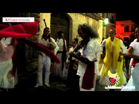 È ufficiale: la Notte della Taranta 2012 inizia così.