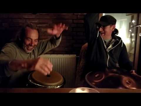 Pitti Hecht & Ansgar Hüttenmüller - Handpan und Percussion / spontane Jam Session