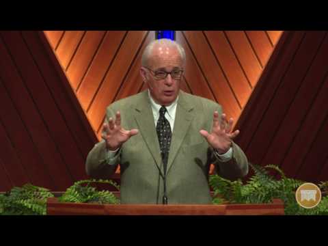 John MacArthur Q&A   TMS Chapel    12 06 16