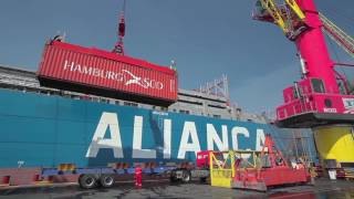 Liebherr - Barge Slewing LBS 600 - Floating Cranes in Manaus, Brazil