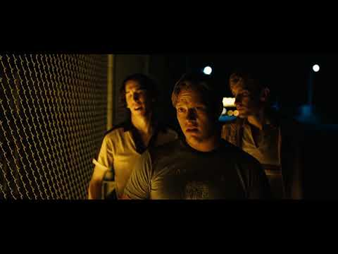 No Country for Old Men - Crossing The Border (HD)