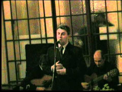 Néstor Bellini canta La mazorquera de Monserrat, con el Palermo trío