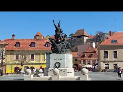 Eger, belvárosi séta. 2022.04.13,15-17. Full HD-video