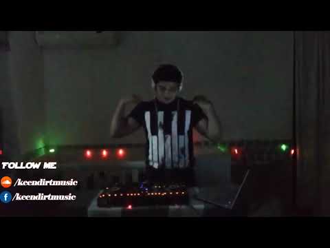 KEVU & Sandro Silva vs ID vs Eiffel 55 - ID vs vs Night King vs Blue (KEVU Mashup)@MONTA DJ LIVE SET