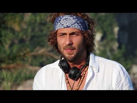 Majoness Stay Home in Secret Spot