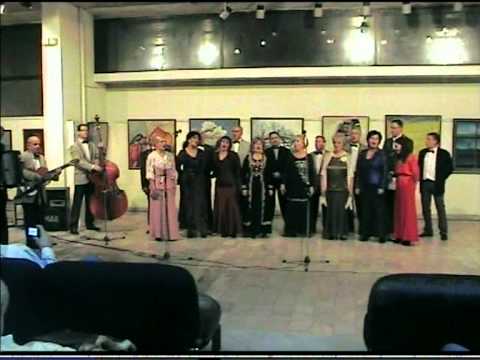 Strumica Raspeani strumicani live (24.12.2010) - Bolna padnala Lenka Pingova.vob