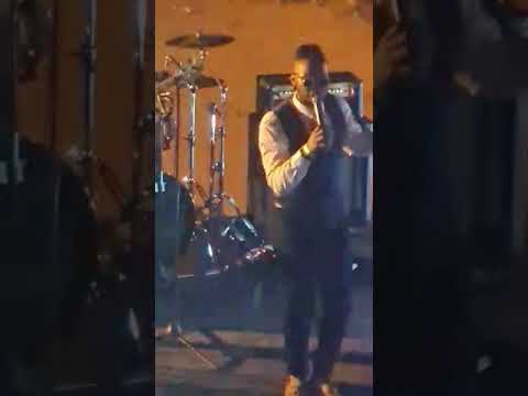 isela (live @storeylounge - ZanoThando