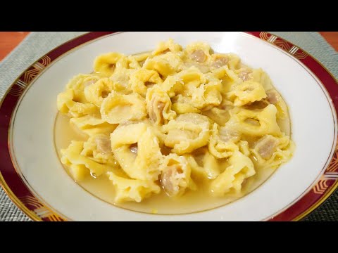 CAPPELLETTI IN CHICKEN BROTH