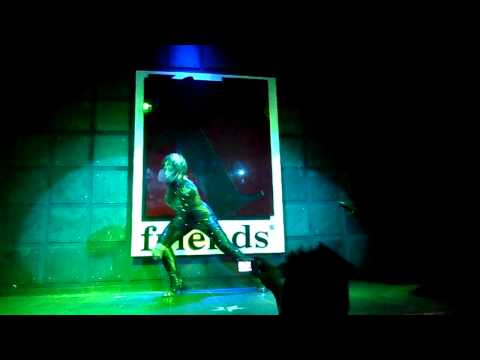 Dafiny Mullers - Save me Boate Friends