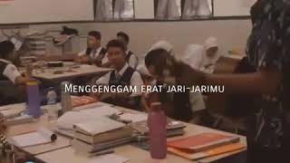 Download lagu Status wa keren story whatsapp 30 detik 'celengan rindu' mp3