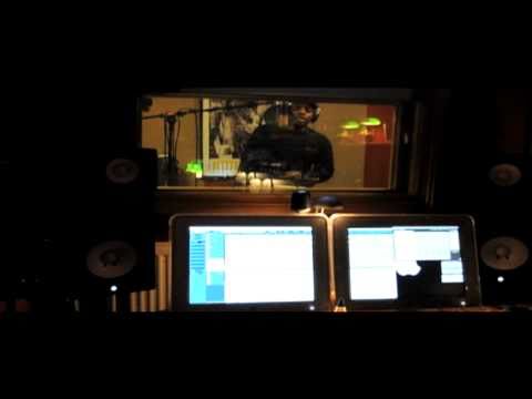 MarpzTV - Rihanna - What's My Name ft Critic