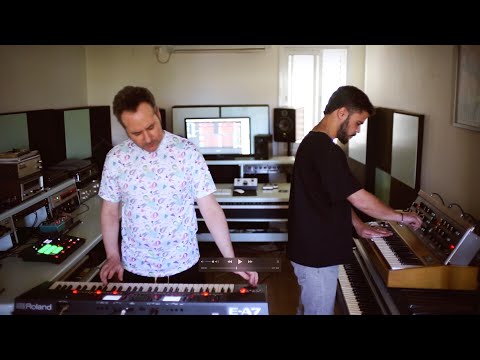 T-Puse & LennyTunes Live Teaser - "Shuff" EP Release (Minimoog + Analog Rytm + Roland EA7)