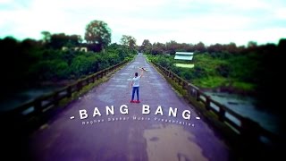Bang Bang feat. Raghav Sachar - 10 Instruments in 1 Min