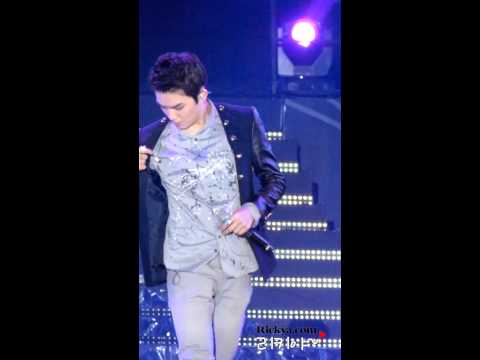 121026 busan fireworks festival k-pop concert - be ma girl by Rickya.com