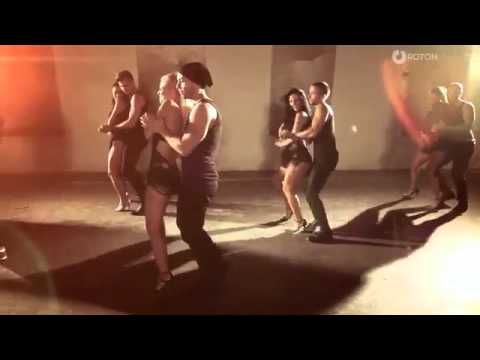 Andreea Balan feat  Sonny Flame   IUBI Official Music Video