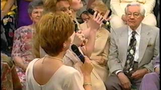 Download lagu angels in the room. bill gaither mp3 Download lagu angels in the room. bill gaither mp3