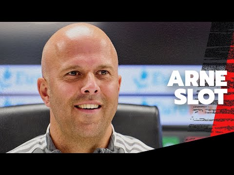 Kijk terug: persconferentie Arne Slot voor Feyenoord - FC Twente