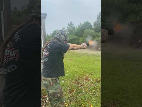 SIG P365 XMACRO MALFUNCTION!!! USER ERROR FAT FINGERED THE SLIDE RELEASE! THIS WHY WE TRAIN!! #edc