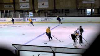 preview picture of video 'Sonny på Hockeyskole i Jonstrop'