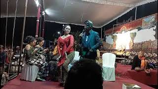 Download lagu Perawan Tuwo ( Voc. Irfan Cholil & Rita Arumia  )  mp3