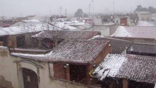 Villafranca de los barros nevando 10/01/2010.MP4