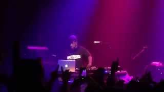 DJ Premier Recreates the "Full Clip" Track in NYC