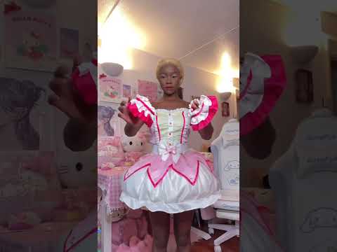 GRWM for Comic-Con as Madoka Magica✨#madokamagica #comiccon #tianakungrwm #cosplay #madoka