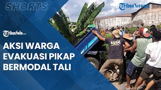 Berita Solo Hari Ini: Warga Matesih Gotong Royong Evakuasi Pikap Masuk Sawah dengan Bermodal Tali