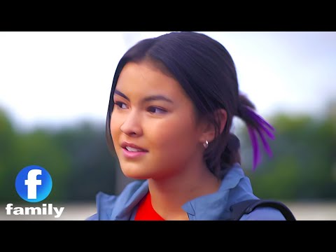 High School Crush! | I Woke Up A Vampire | Family Channel