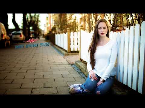 Daniel Santoro feat. Sergio - Strangers (Original Mix) ♛ Deep House Plus ♛