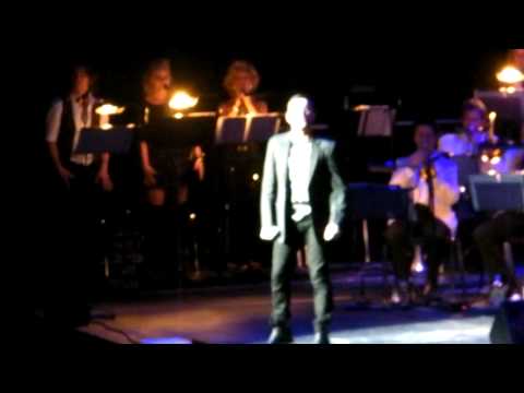 The Music of Queen (Birmingham) Ricardo Afonso "The Show Must Go On"